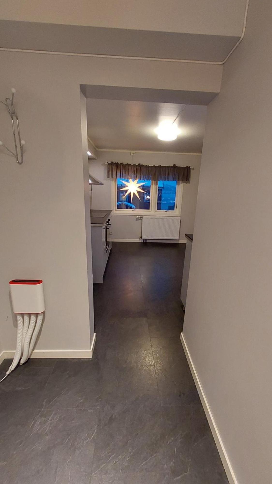 Lyngen Apartments Lyngseidet ภายนอก รูปภาพ