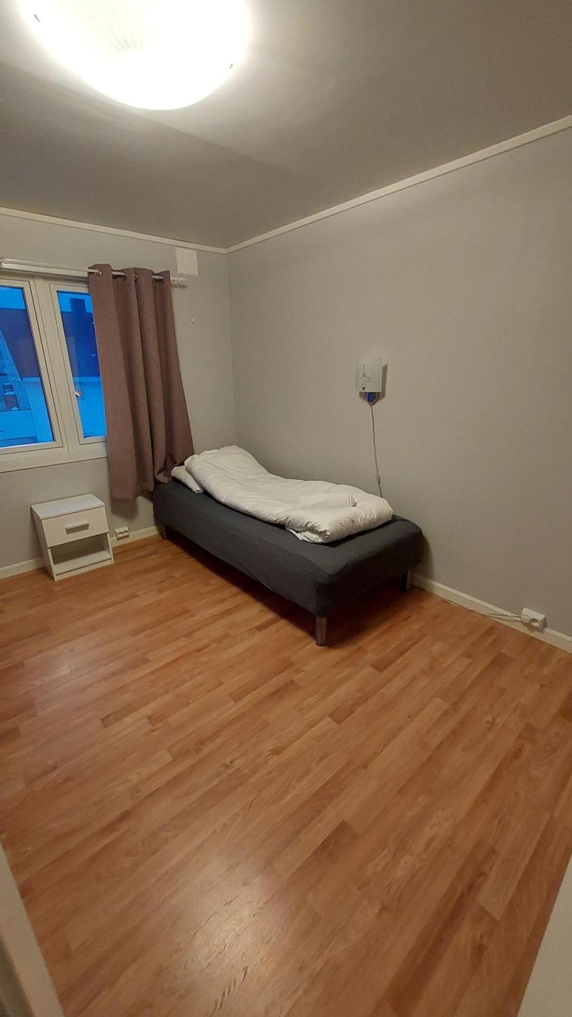 Lyngen Apartments Lyngseidet ภายนอก รูปภาพ