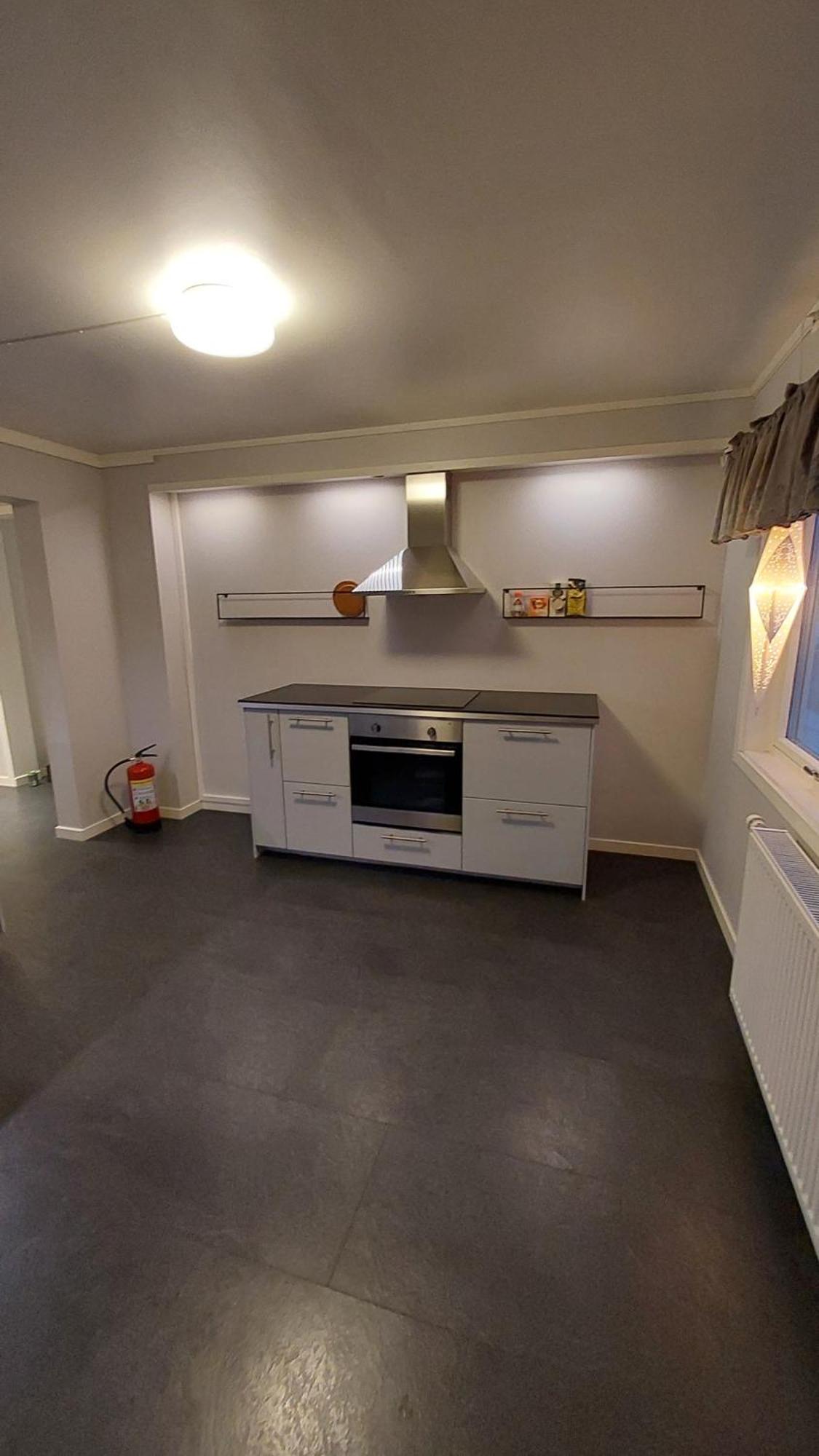 Lyngen Apartments Lyngseidet ภายนอก รูปภาพ